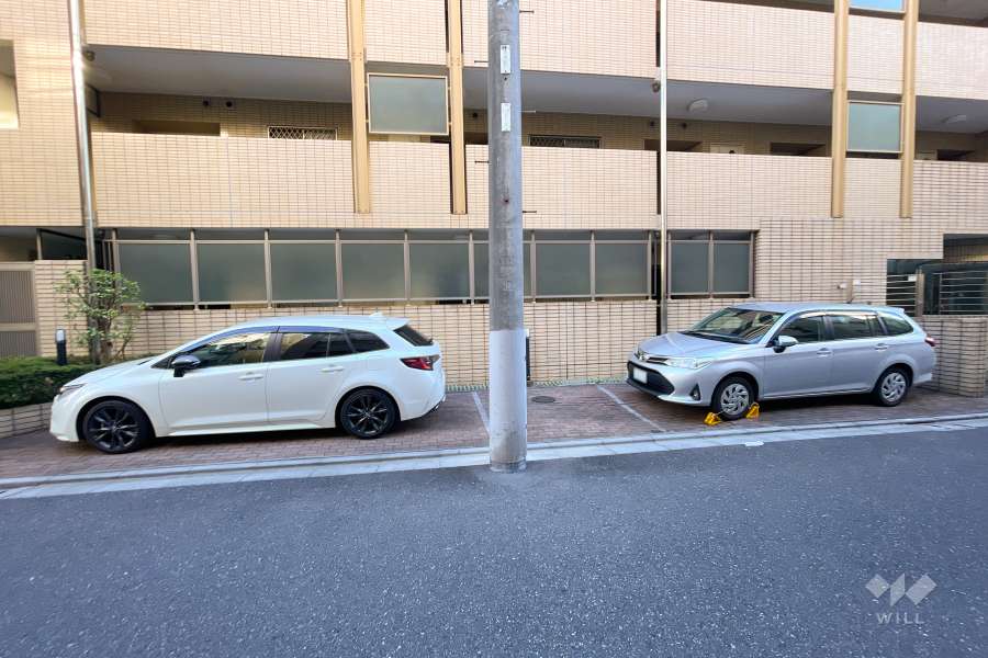 敷地内駐車場（屋外平面式）