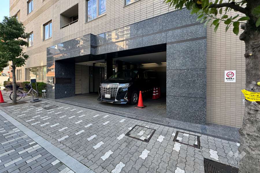 敷地内駐車場（屋内平面式）