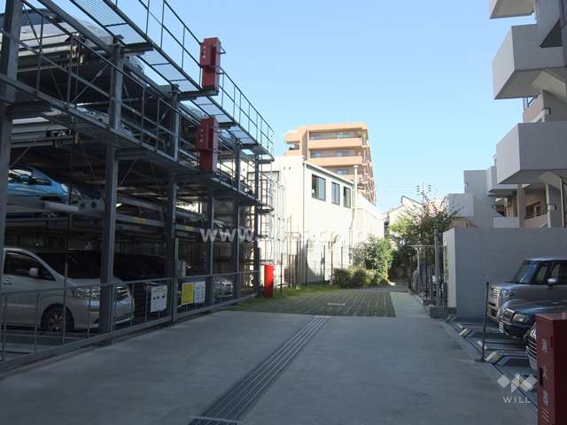 敷地内駐車場（屋外機械式）
