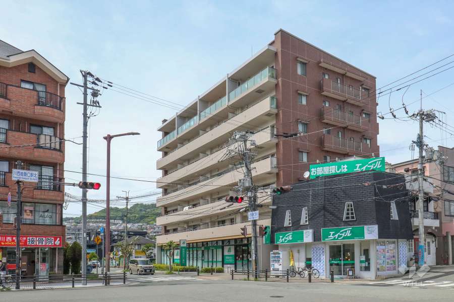 ジオ阪急川西の遠景
