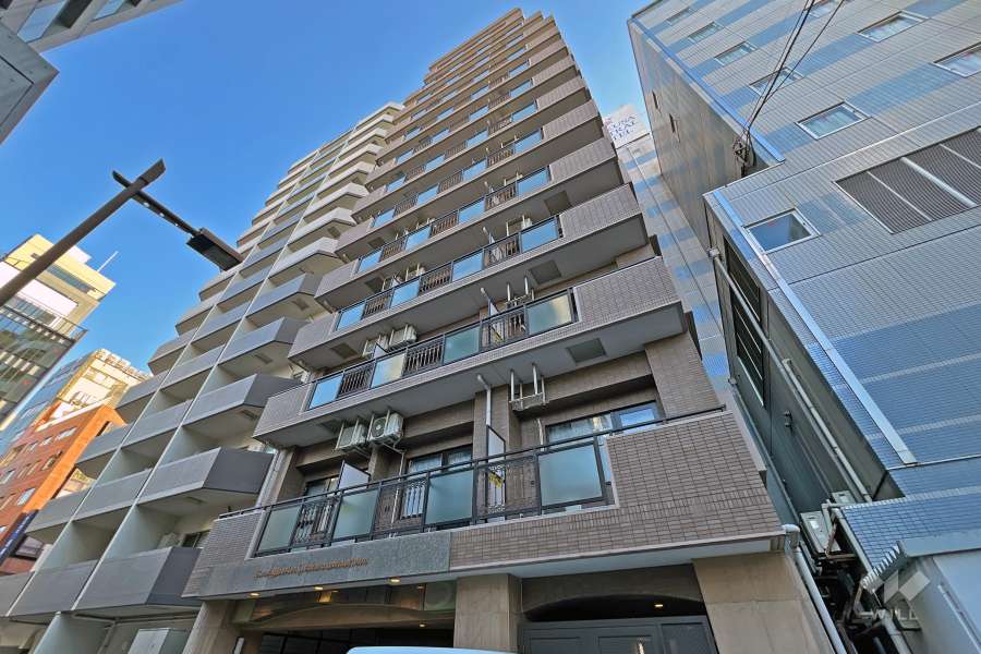ライオンズマンション浅草雷門の外観（北西側から）