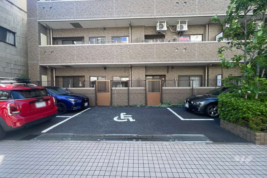 敷地内駐車場（屋外平面式）