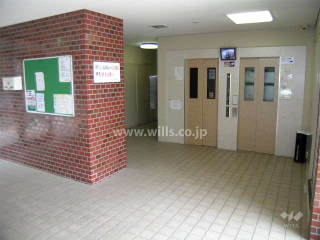 エントランスホール