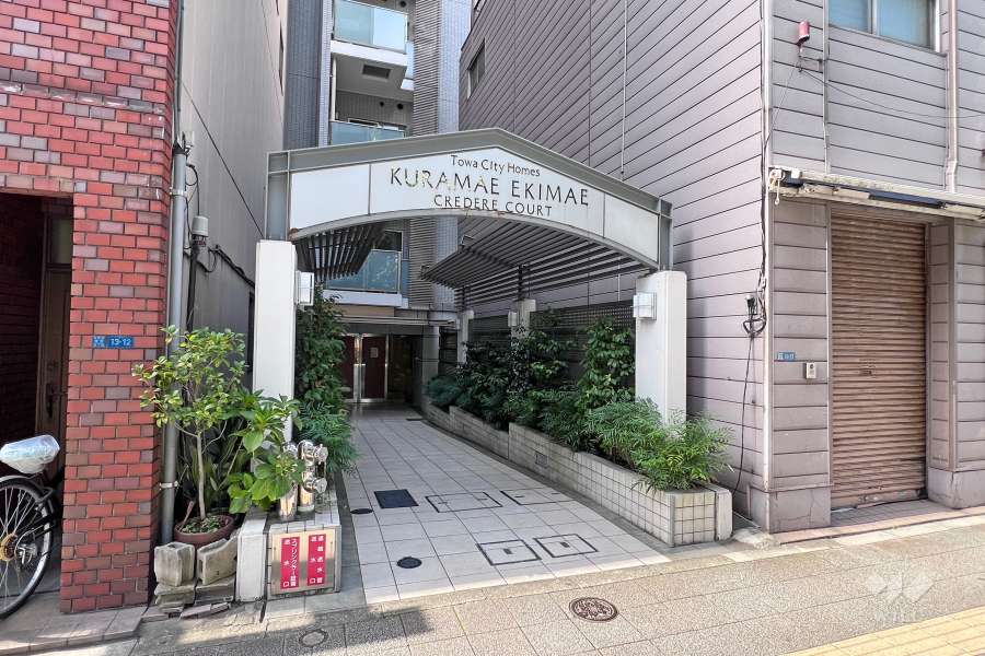 敷地の出入り口