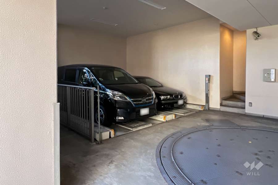 敷地内駐車場（屋内機械式）