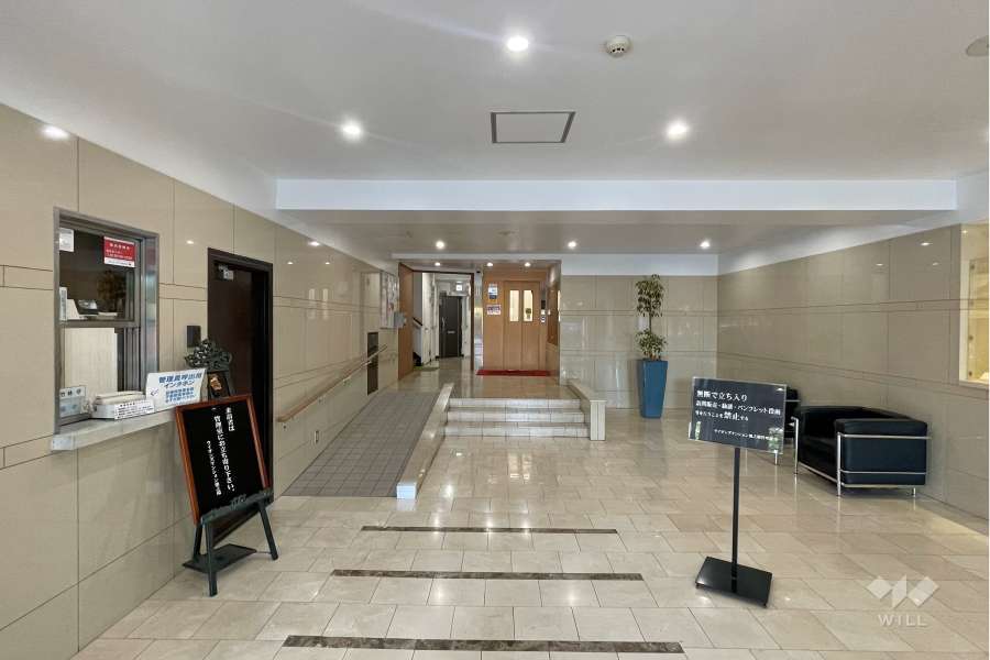 エントランスホール　