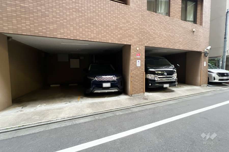 敷地内駐車場（屋内平面式）