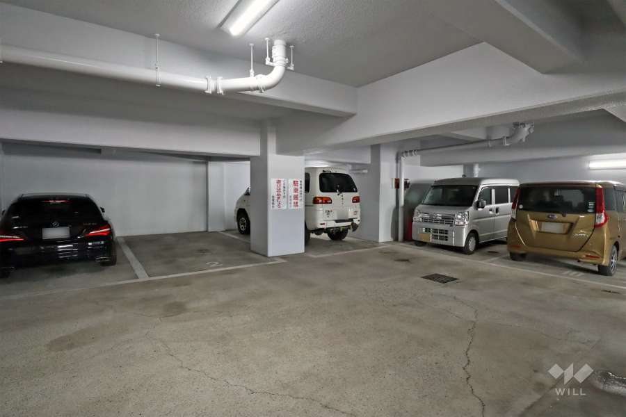 敷地内駐車場(屋内平面式)