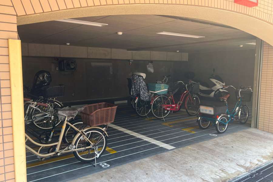 駐輪場
