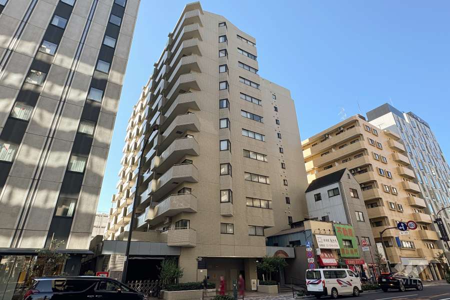 クレッセンコート浅草の外観（北東側から）