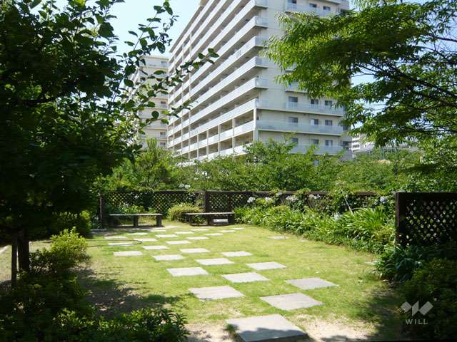 敷地内の公園