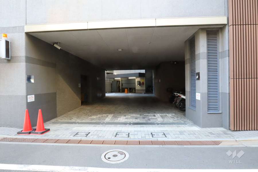 駐車場の出入り口