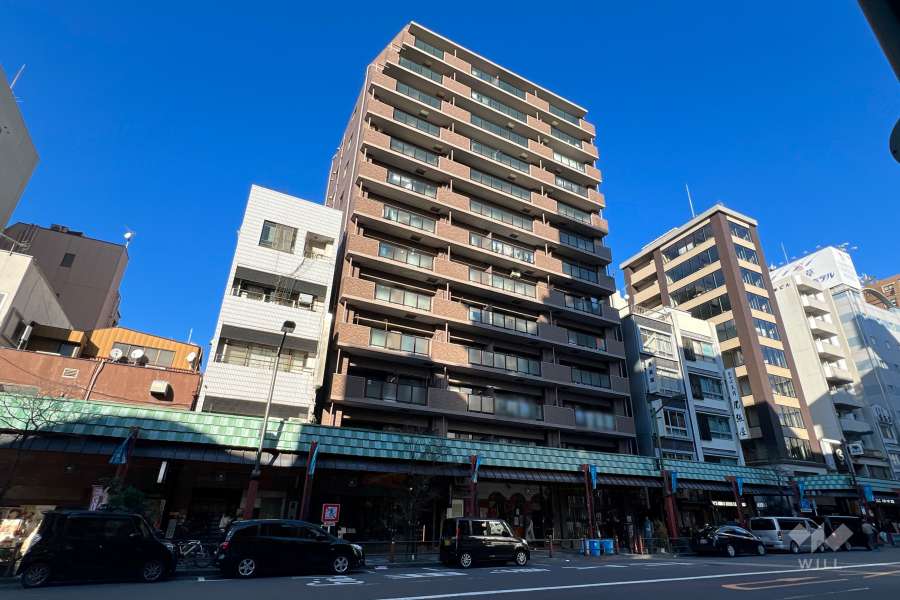 ファミール浅草一丁目の外観（南西側から）