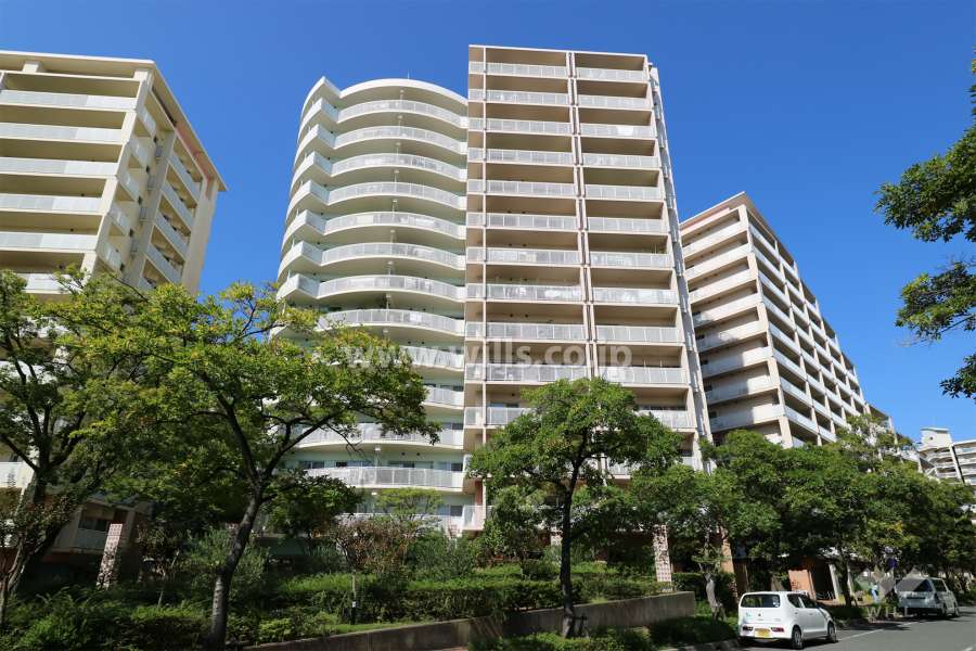 西宮マリナパークシティ海のまち6番館の外観（北東側から）