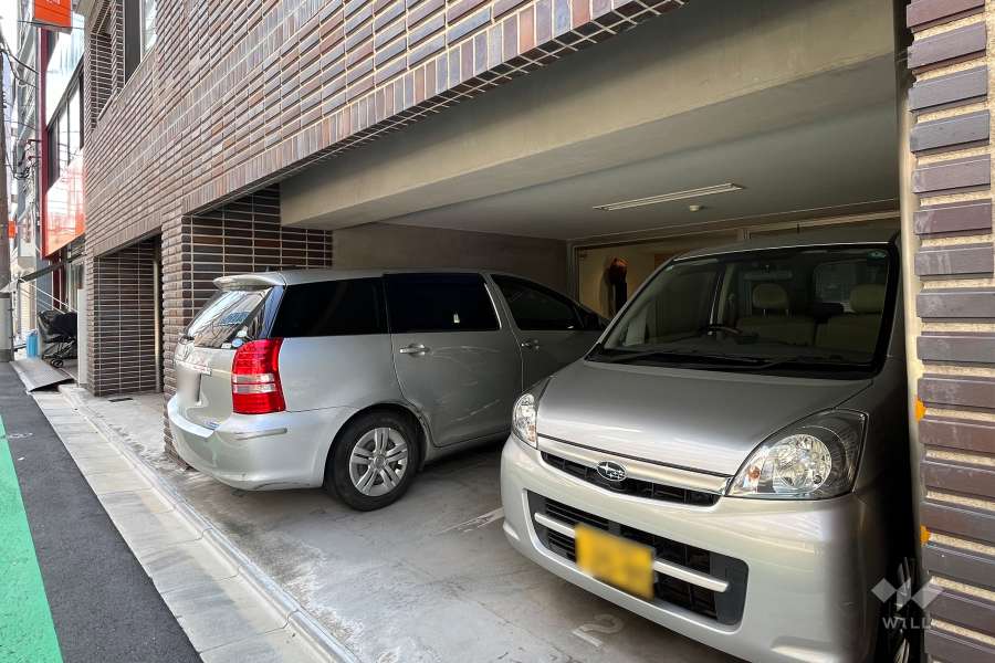 敷地内駐車場（屋内平面式）