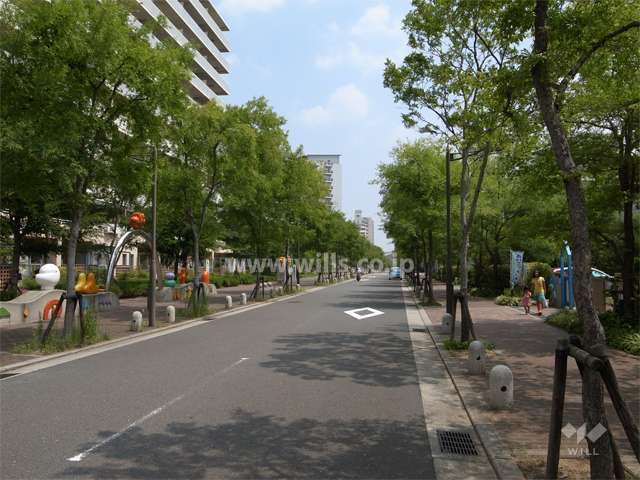 敷地南側の並木通り