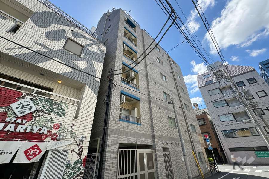 上野アムフラットの外観（北西側から）
