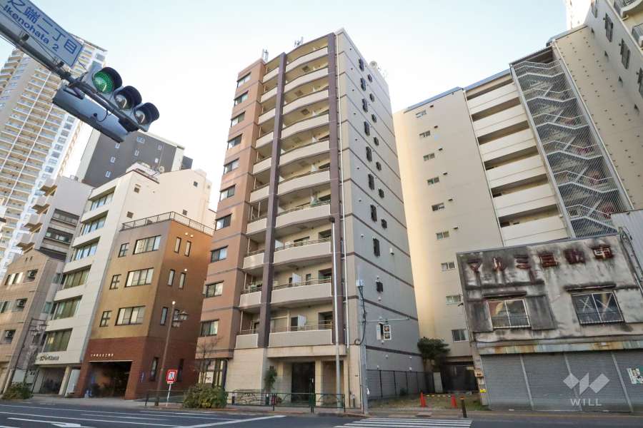 ジェイパーク上野池之端の外観（北東側から）