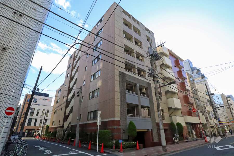 コアマンション御徒町フリージオの外観(北西側から)