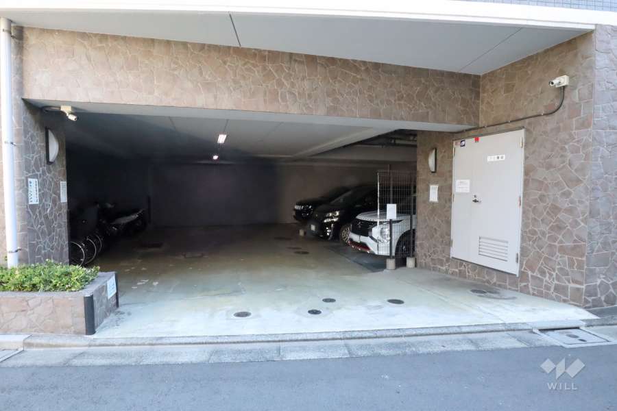 敷地内駐車場（屋内平面式）