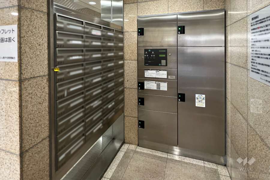 宅配ボックスと共用ポスト