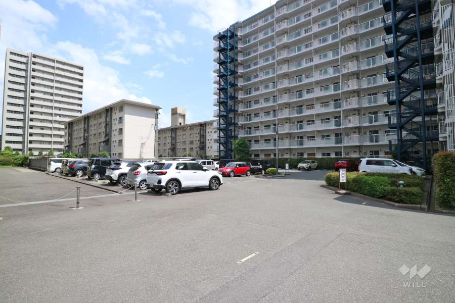 敷地内駐車場（屋外平面式）