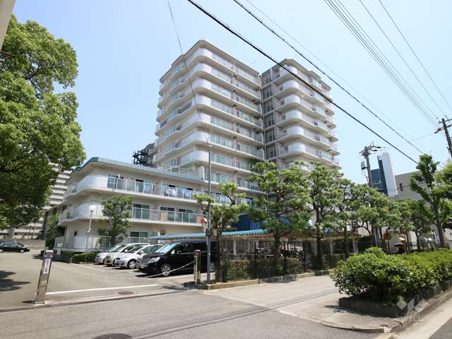 日商岩井香櫨園マンション2号棟の外観（北西側から）