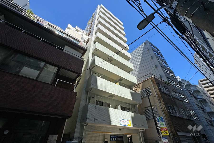 アデッソ上野ベレッツアの外観（南東側から）