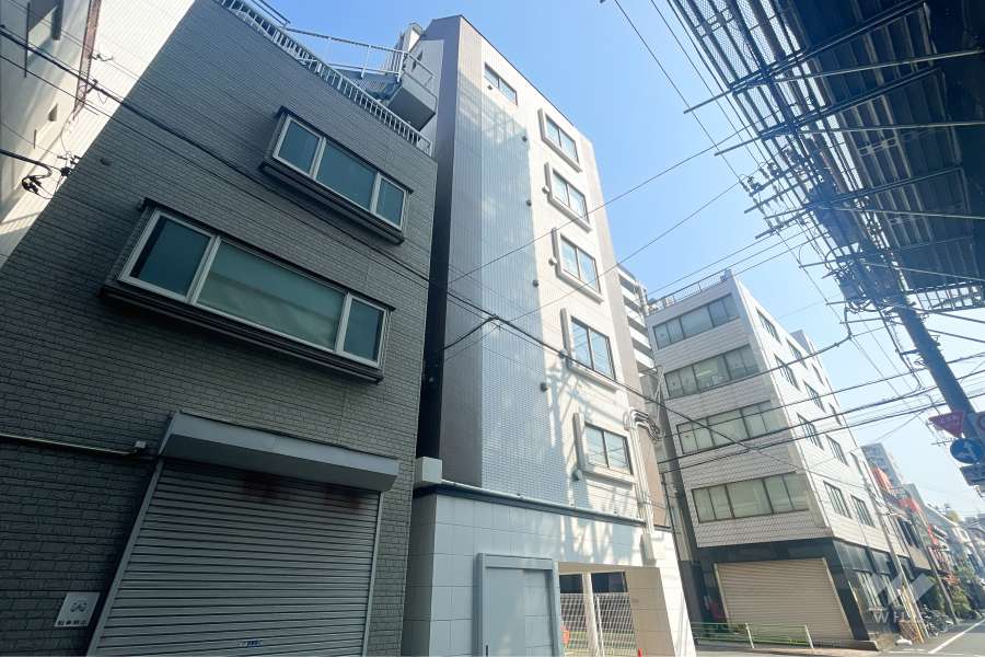 ラグジュアリーアパートメント御徒町の外観（北西側から）