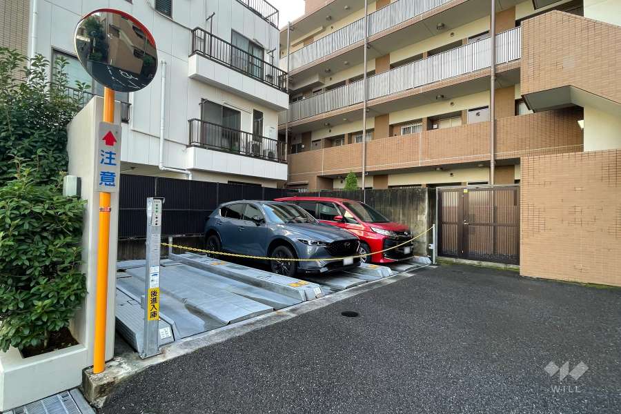 敷地内駐車場（屋外機械式）