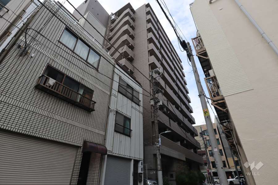 サンスタレ西浅草の外観(北東側から)