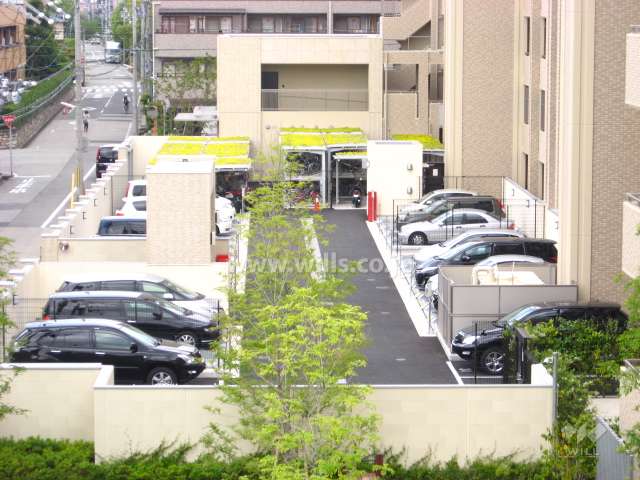 駐車場・駐輪場