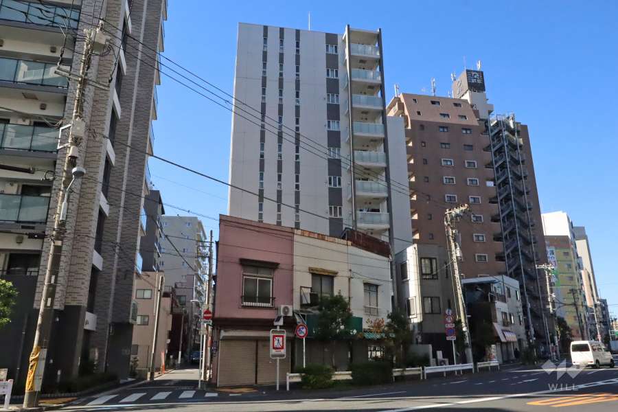 ダイナシティ台東三ノ輪の外観（東側から）