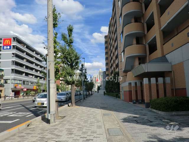 敷地北側は国道2号線に面しています。