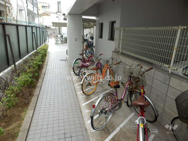駐輪場