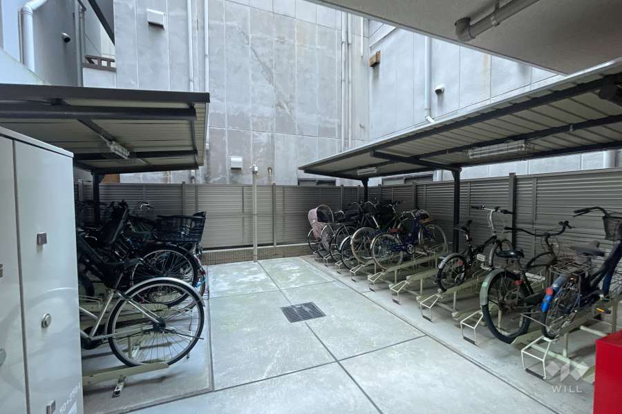 駐輪場（屋根付き）