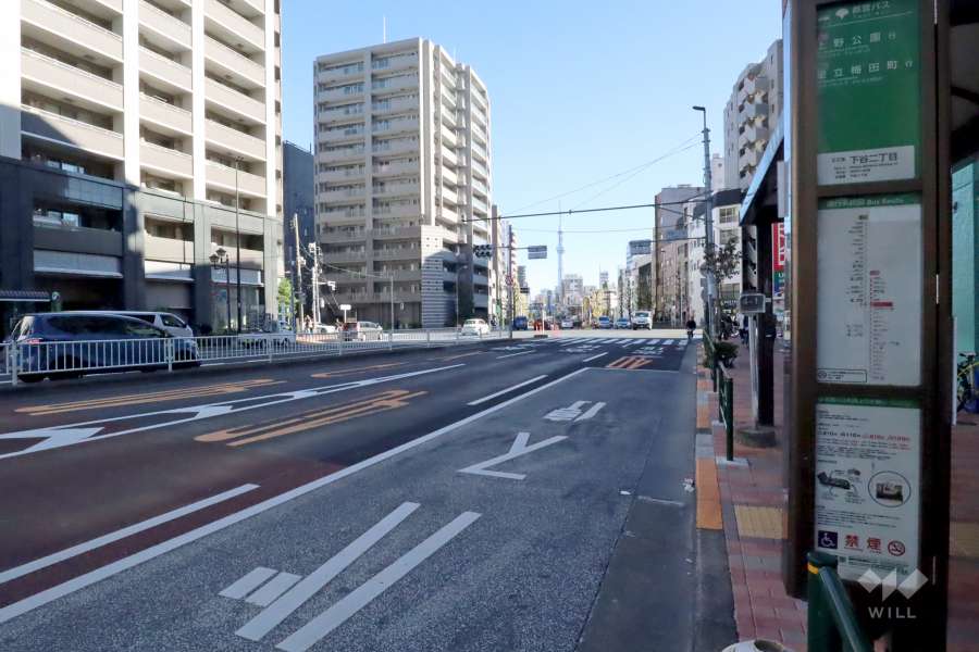 敷地南西側の前面道路