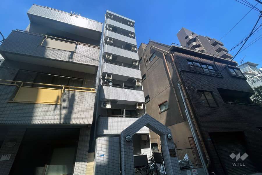 アーバンロジェ西浅草の外観（南西側から） 