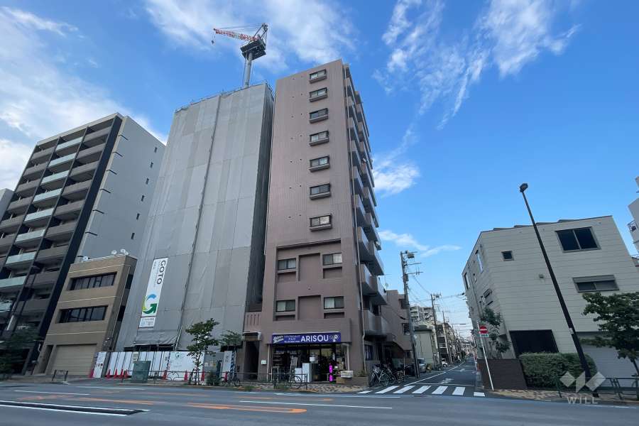 オークハウス浅草の外観（南西側から）