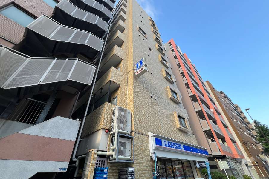 ライオンズマンション元浅草の外観（南西側から）