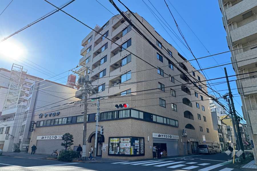 ライオンズマンション鶯谷第2の外観（北東側から）