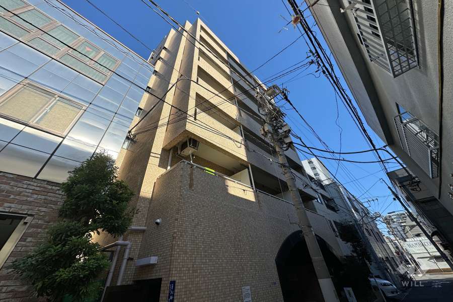 ライオンズマンション鶯谷第2の外観（南西側から）