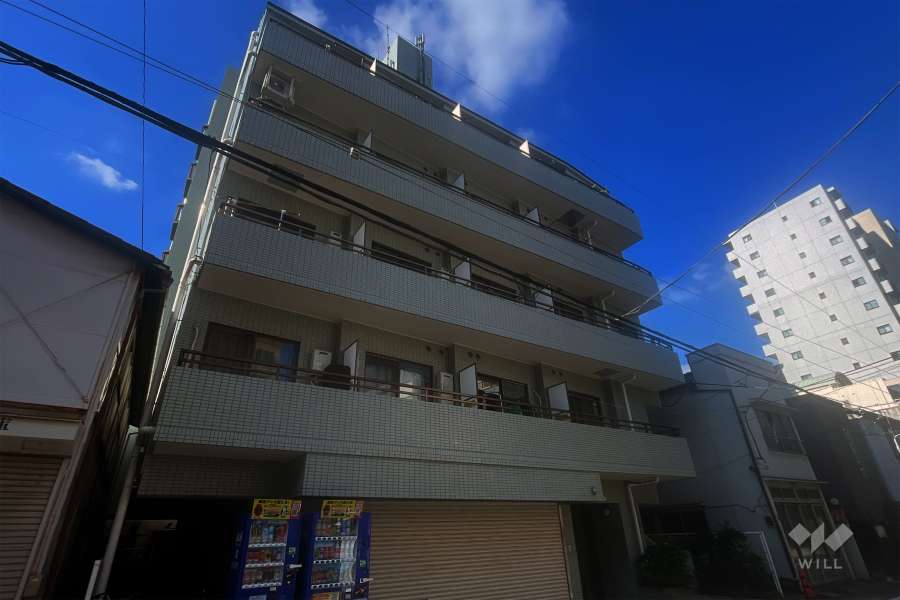 リブポート上野松ケ谷の外観（北東側から）