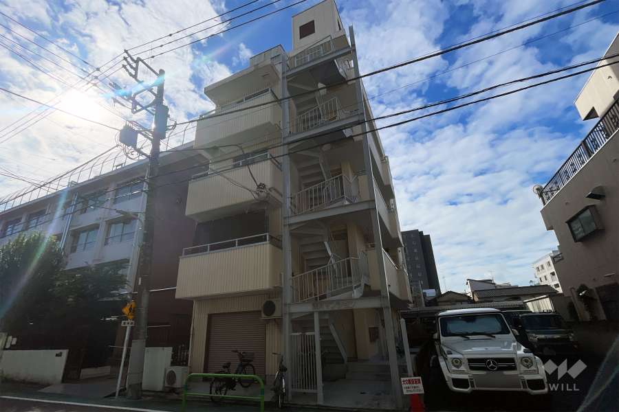 清川マンションの外観（北西側から）