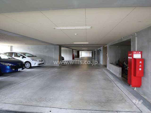 敷地内駐車場（屋内平面式）