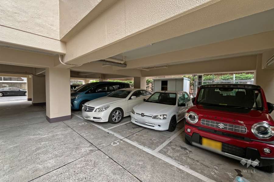 敷地内駐車場（屋内平面式）