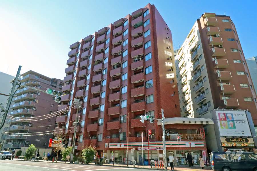 鶯谷タウンプラザの外観（東側から）