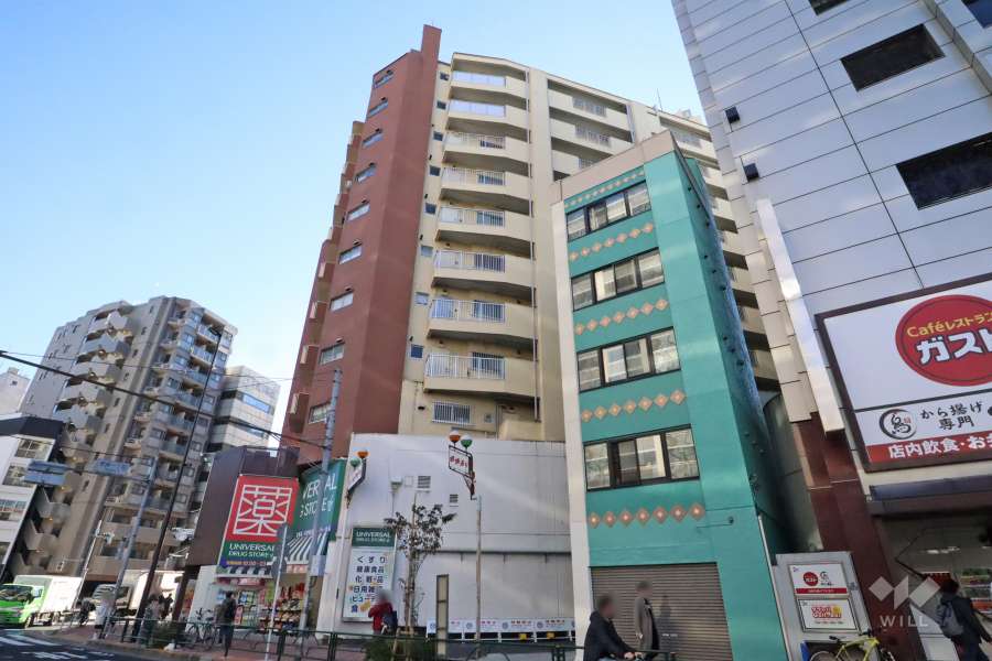 鶯谷日伸ハイツの外観（北側から）