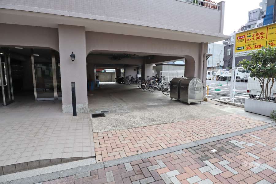 駐車場の出入口