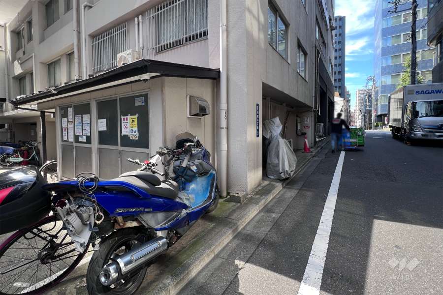 バイク置場